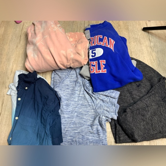 American Eagle Outfitters Other - Men’s American Eagle size large clothing bundle